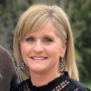 Meet your Posher, Dana